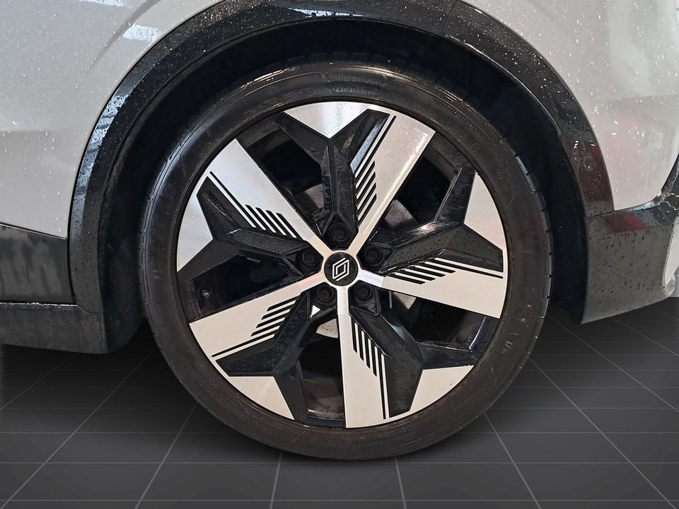 Renault Megane E-Tech 60 Techno 5d