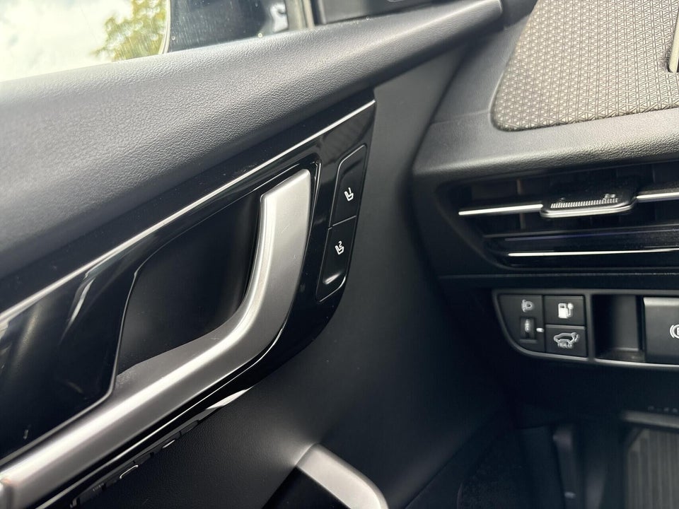 Kia EV6 77 Long Range Upgrade 5d