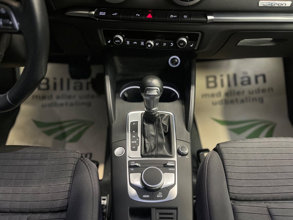 Audi A3 40 TFSi e Prestige Sportback S-tr. 5d