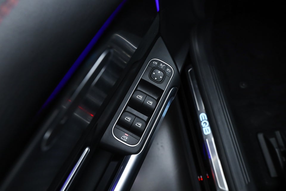Mercedes EQB250+ AMG Advance 5d