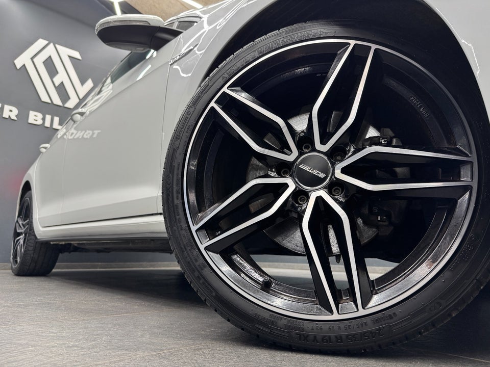 VW Golf VII 1,4 GTE DSG 5d