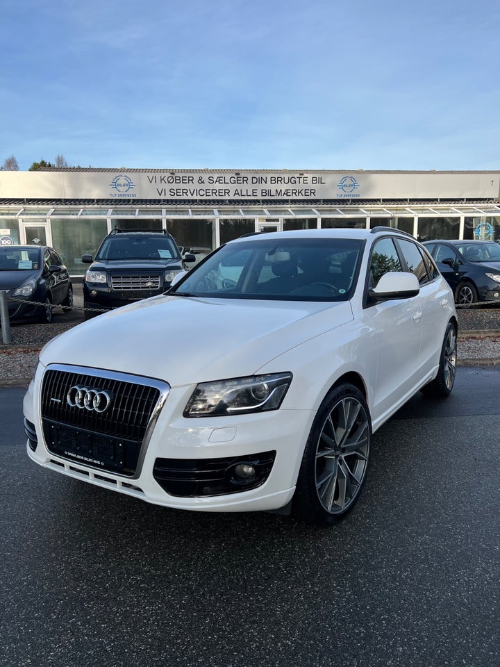 Audi Q5 2,0 TFSi 211 quattro 5d