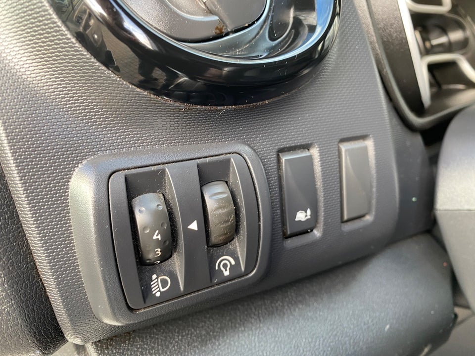 Nissan NV300 2,0 dCi 145 L2H1 Working Star