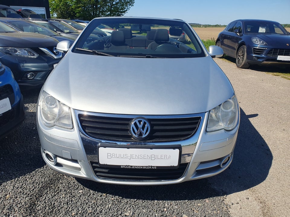 VW Eos 2,0 FSi 2d