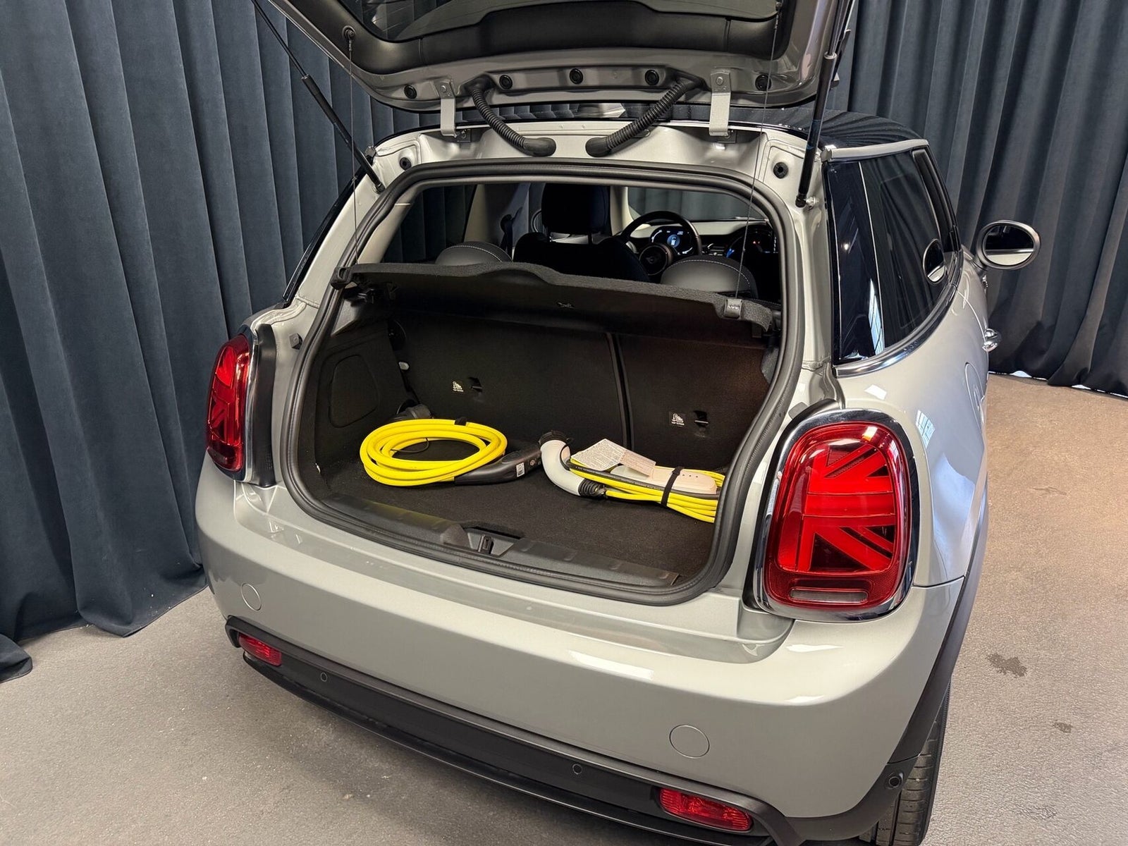 MINI Cooper SE Edition Premium 3d