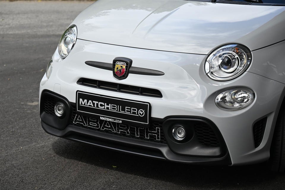 Abarth 595 1,4 T-Jet 180 Competizione aut. 3d