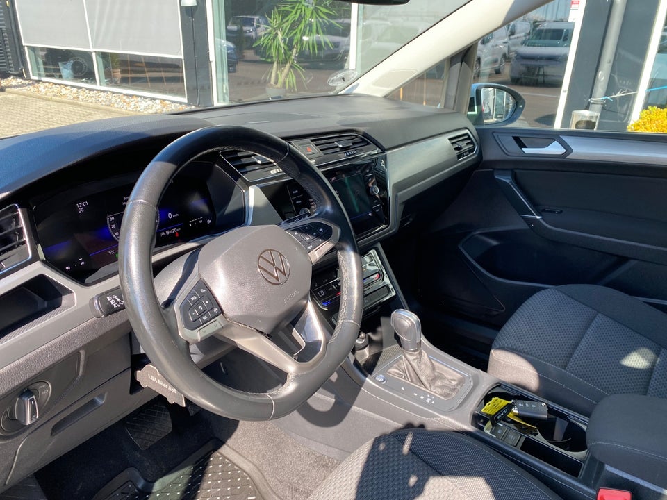 VW Touran 2,0 TDi 150 Comfortline DSG Van 5d