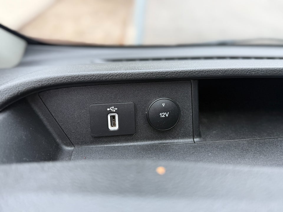 Ford Transit Custom 300L 2,0 TDCi 130 Trend