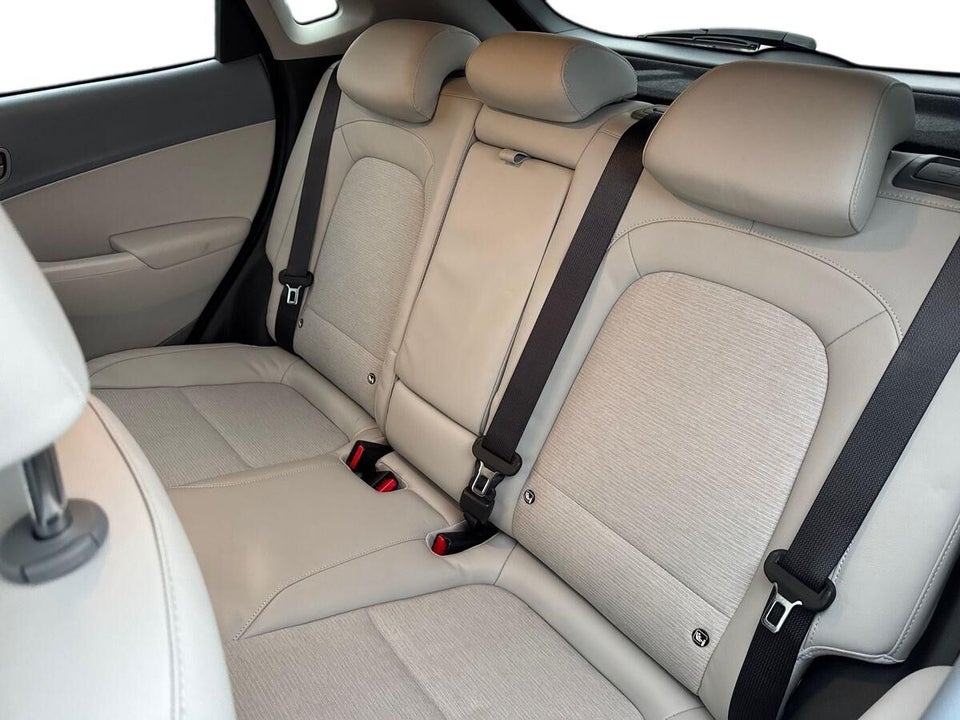 Hyundai Kona 64 EV Ultimate 5d