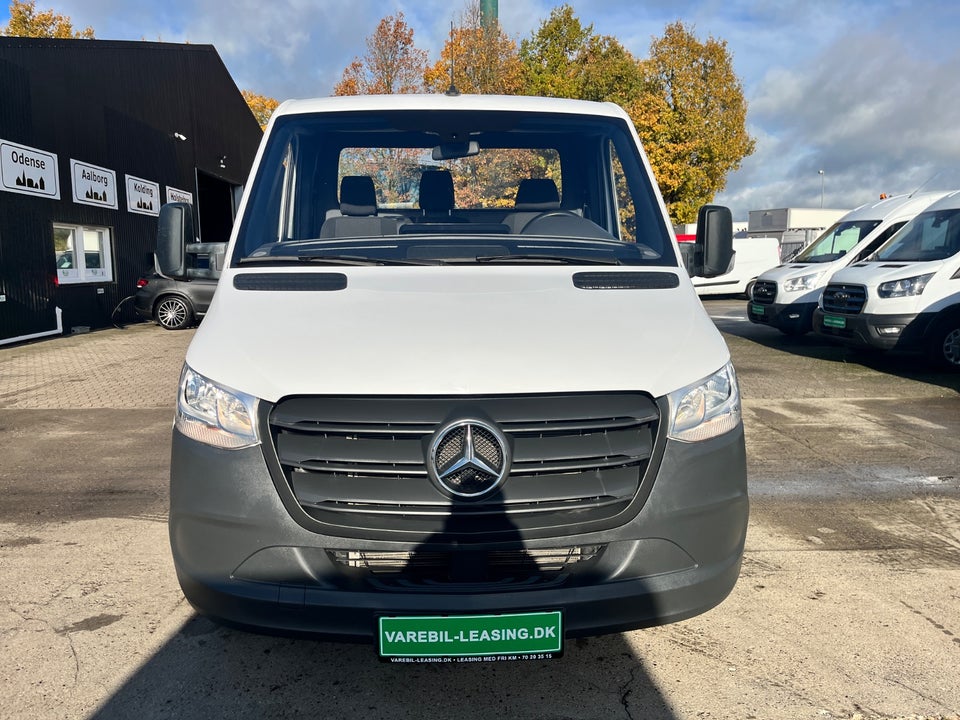 Mercedes Sprinter 317 2,0 CDi A1 Chassis aut. RWD 2d