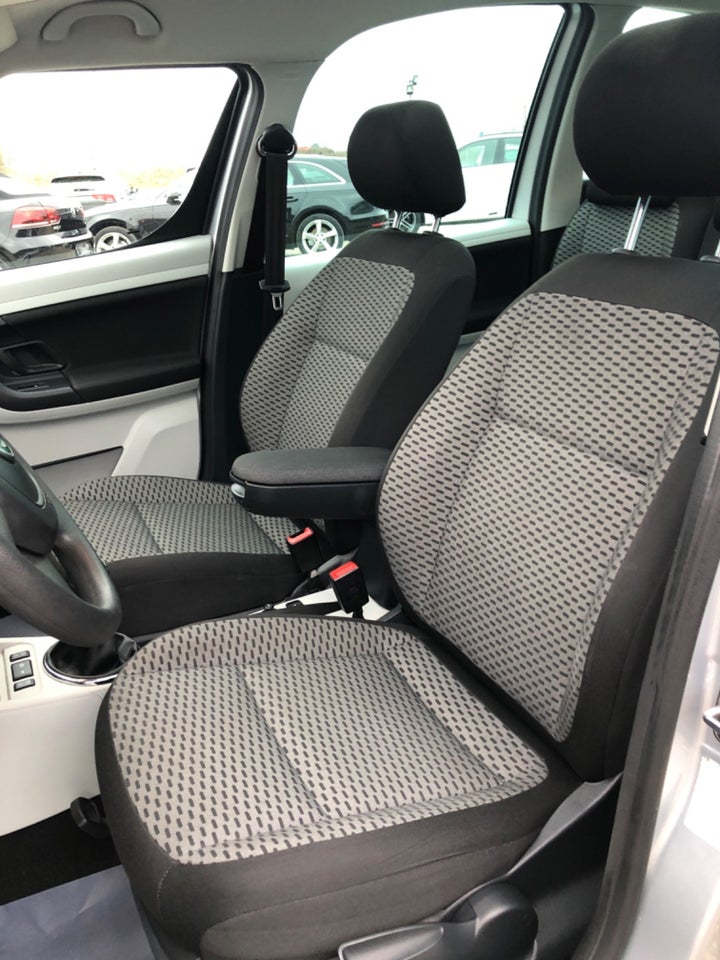 Skoda Roomster 1,2 TSi 86 Ambition 5d