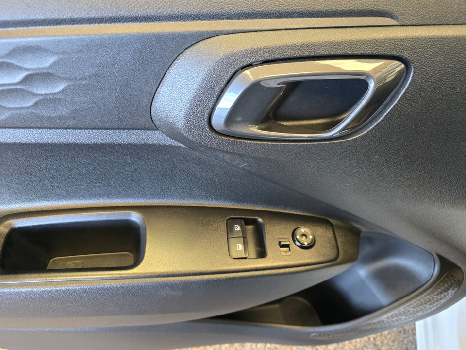 Hyundai i10 1,0 MPi Essential 5d