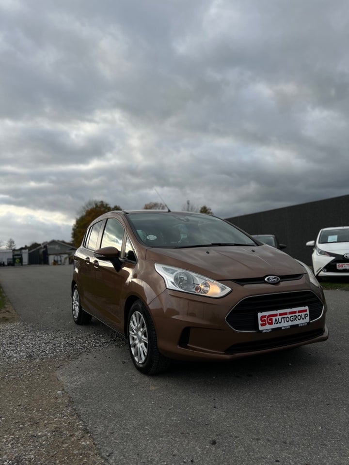 Ford B-MAX 1,0 SCTi 125 Titanium 5d