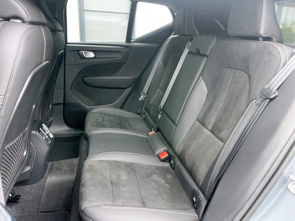 Volvo XC40 P6 ReCharge Plus 5d