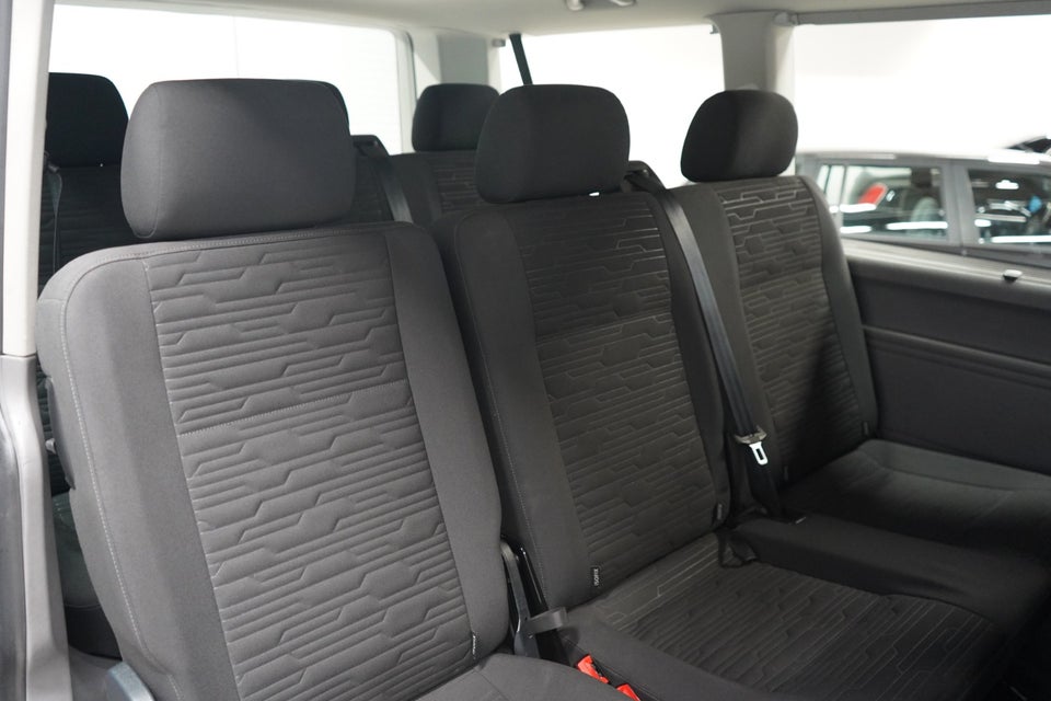 VW Caravelle 2,0 TDi 110 Comfortline kort