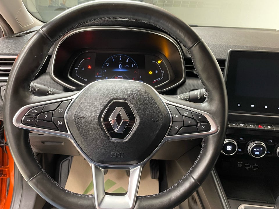 Renault Clio V 1,0 TCe 100 Intens 5d