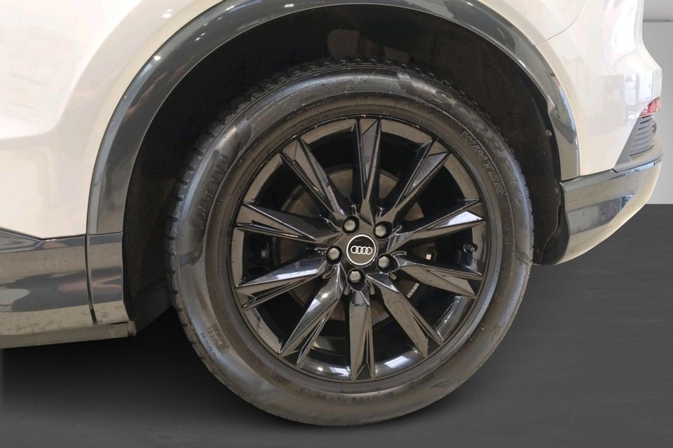 Audi Q4 e-tron 40 Attitude 5d