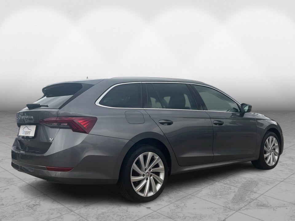 Skoda Octavia 1,4 TSi iV Plus Combi DSG 5d
