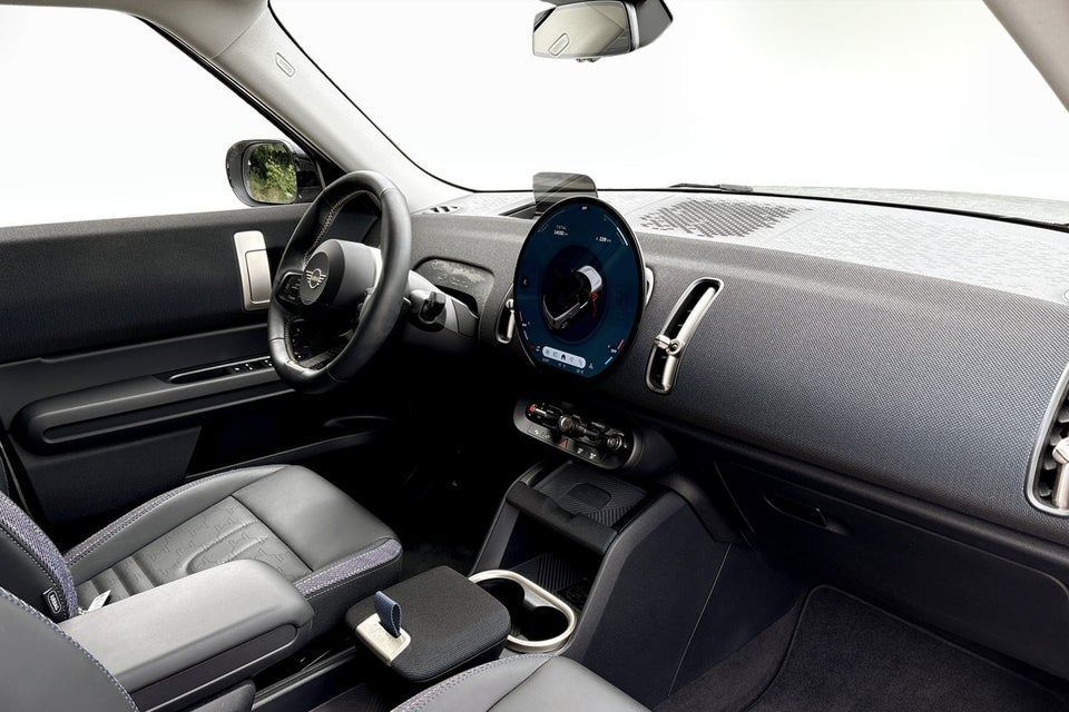 MINI Countryman E Classic Trim M 5d