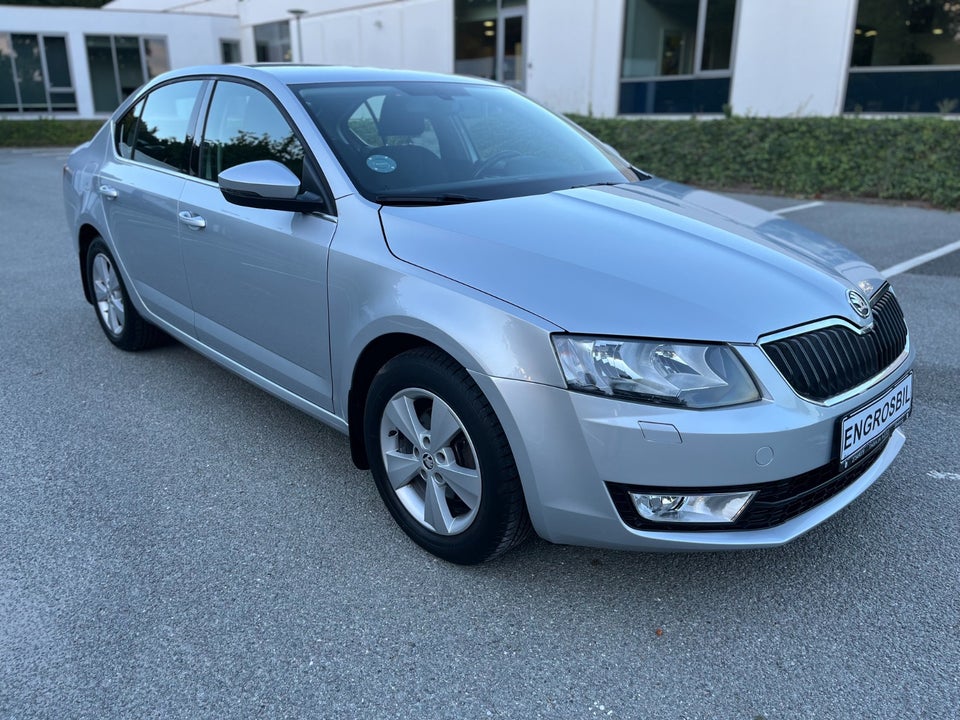 Skoda Octavia 1,4 TSi 140 Elegance Combi 5d