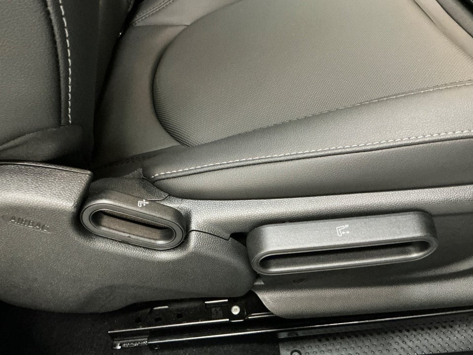 MINI Cooper SE Maximise 3d