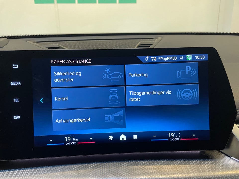 BMW iX1 eDrive20 M-Sport 5d