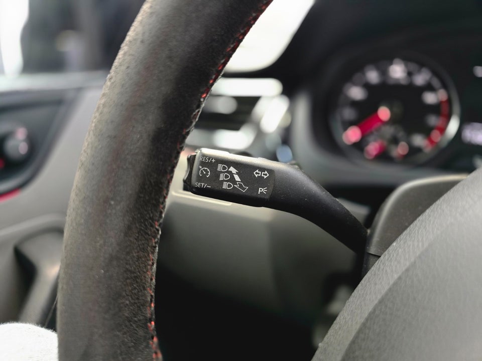 Seat Toledo 1,4 TSi 122 Style DSG 5d