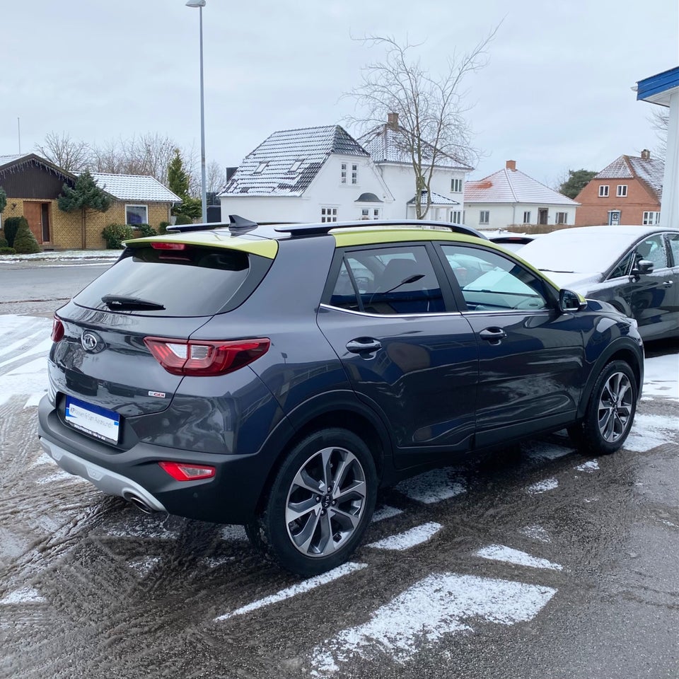 Kia Stonic 1,0 T-GDi Attraction+ 5d