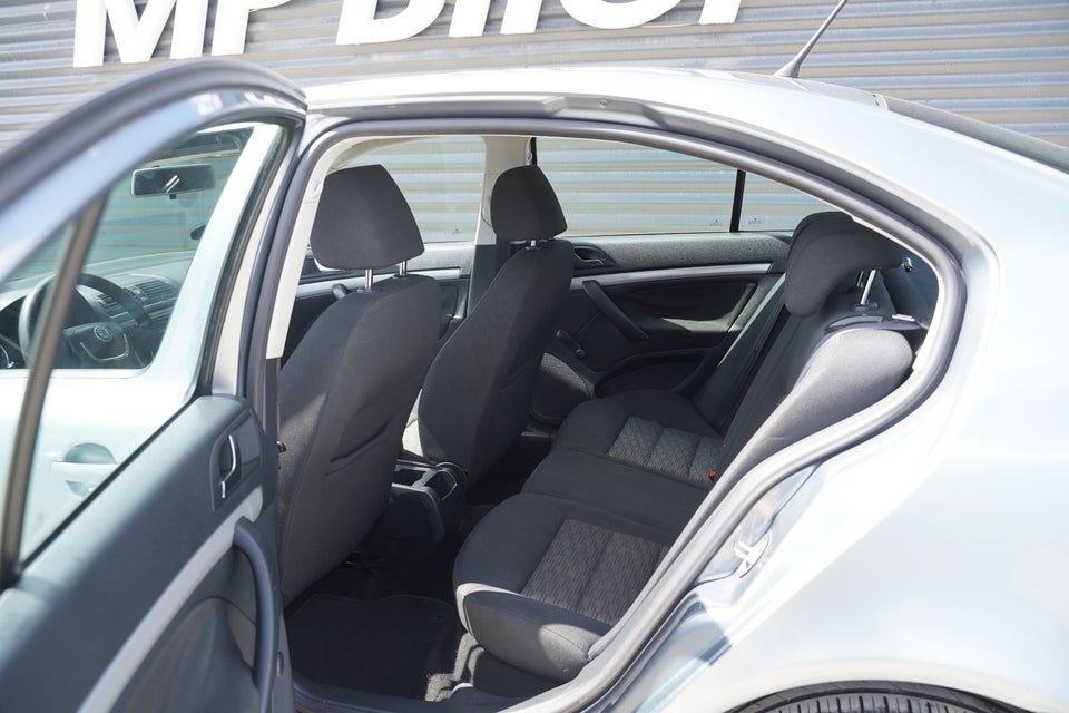 Skoda Octavia 1,6 TDi 105 GreenLine 5d