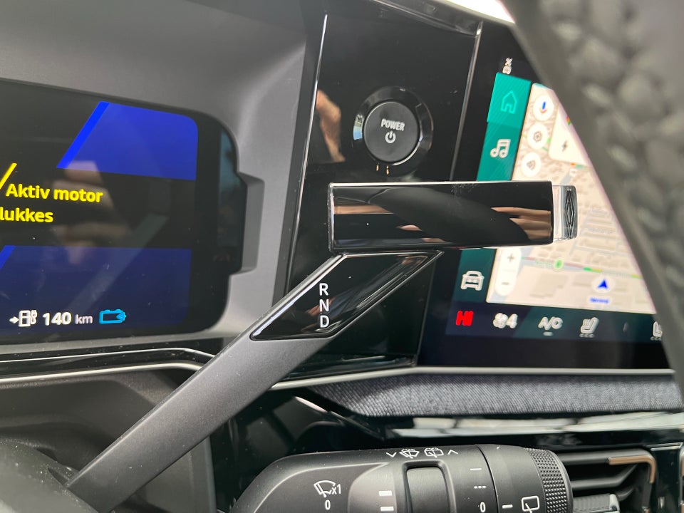 Renault 4 E-Tech 52 Techno 5d