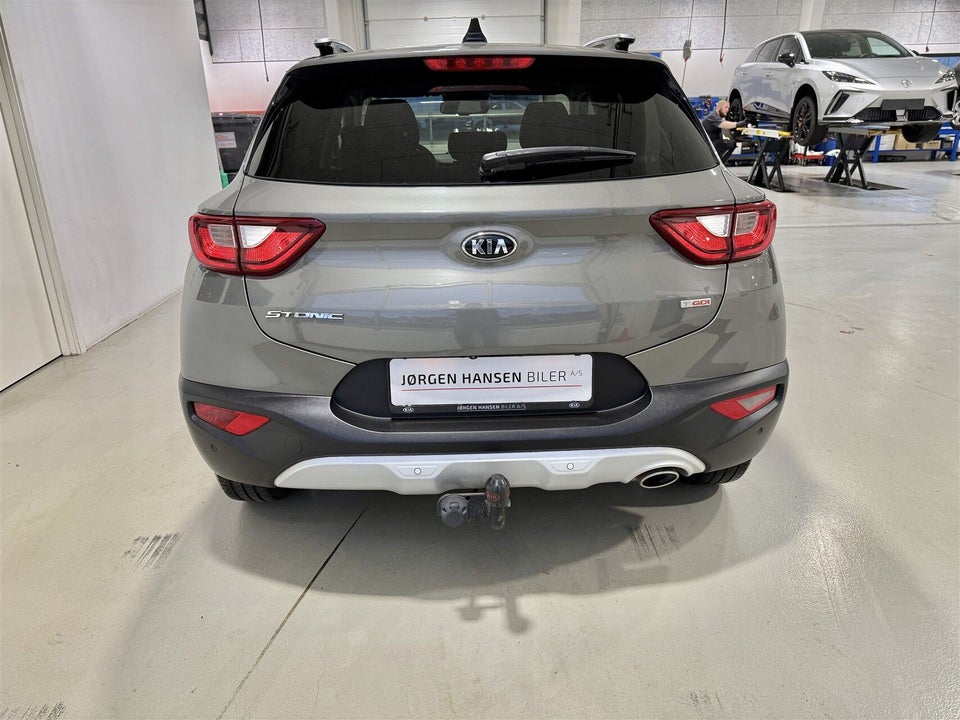 Kia Stonic 1,0 T-GDi Attraction+ 5d