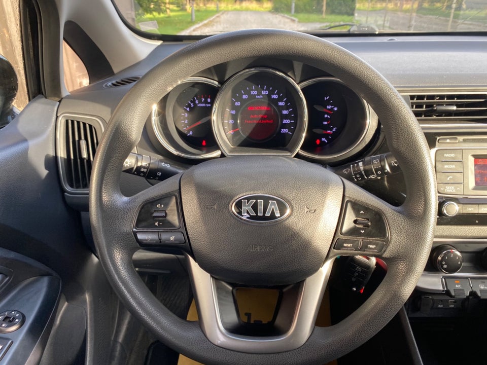 Kia Rio 1,2 CVVT Premium 5d