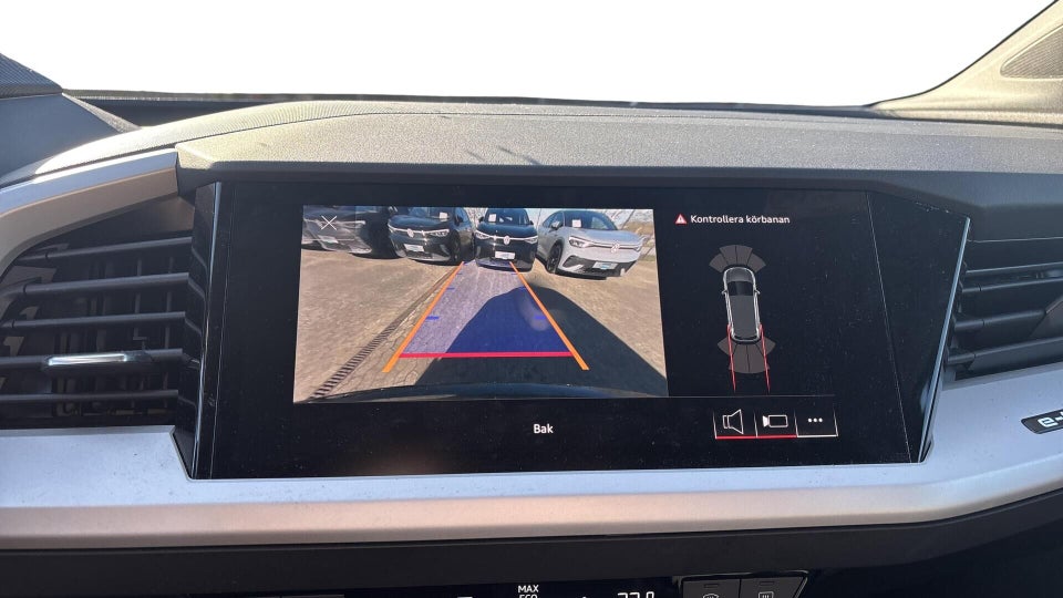 Audi Q4 e-tron 40 Attitude 5d