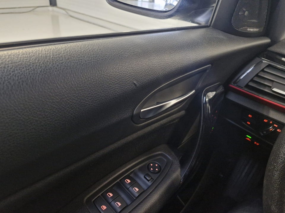 BMW 120d 2,0 Sport Line aut. 5d