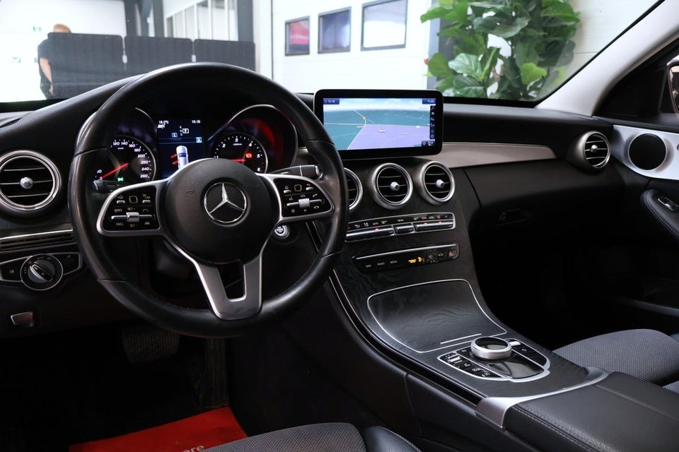 Mercedes C220 d 2,0 Advantage stc. aut. 5d