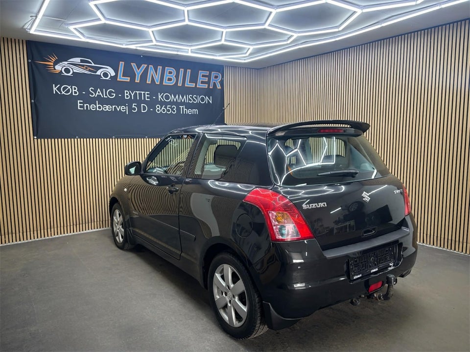 Suzuki Swift 1,3 GL-A aut. 3d