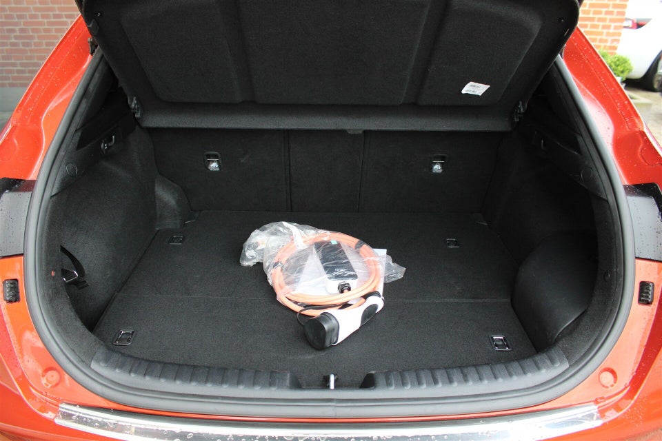 Kia XCeed 1,6 PHEV Upgrade Intro DCT 5d