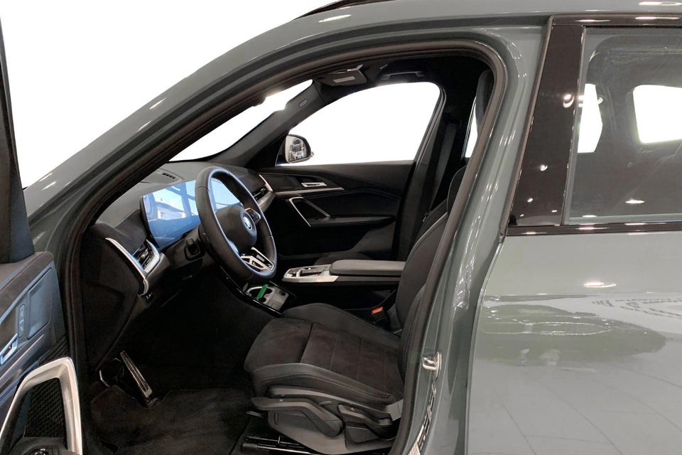 BMW iX1 xDrive30 M-Sport 5d