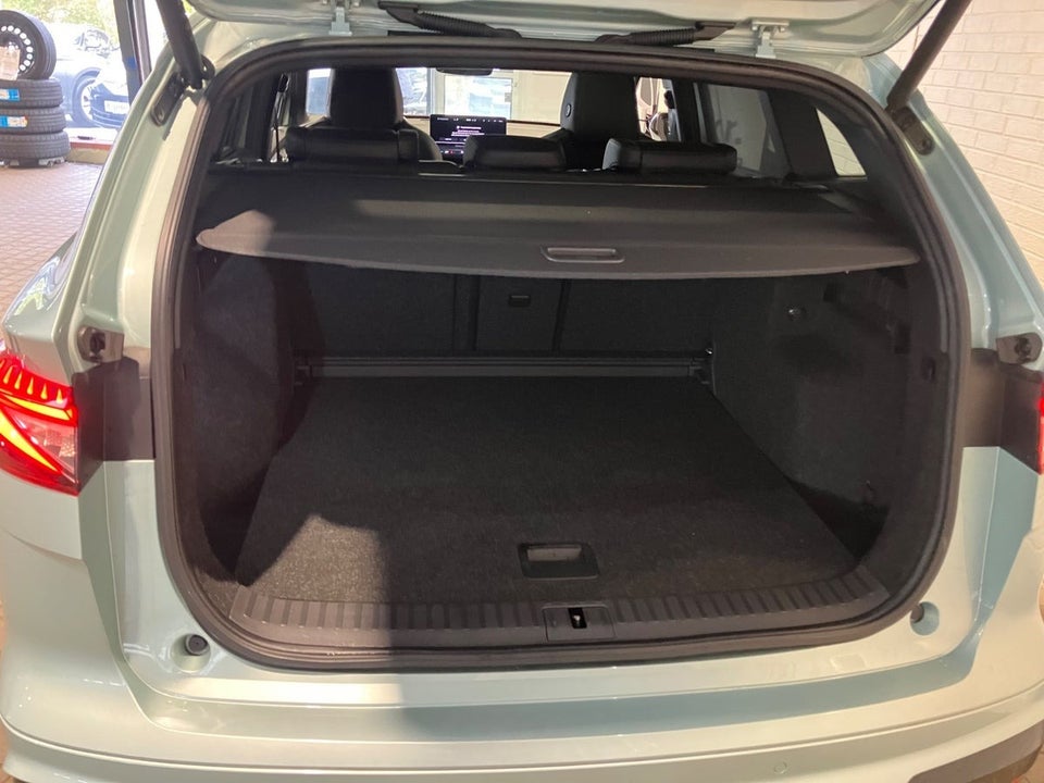 Skoda Enyaq 60 iV Founders Edition 5d