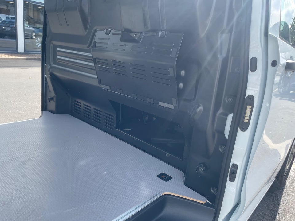 VW Transporter 2,0 TDi 150 Comfort Kassevogn aut. LWB