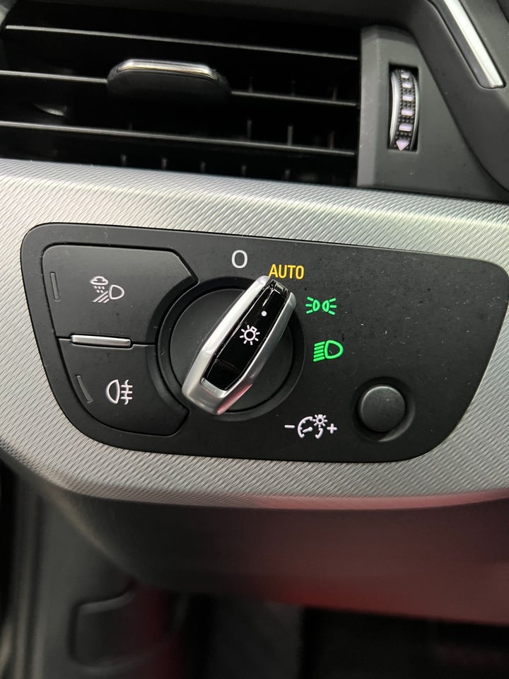 Audi A4 2,0 TFSi 190 Sport Avant S-tr. 5d