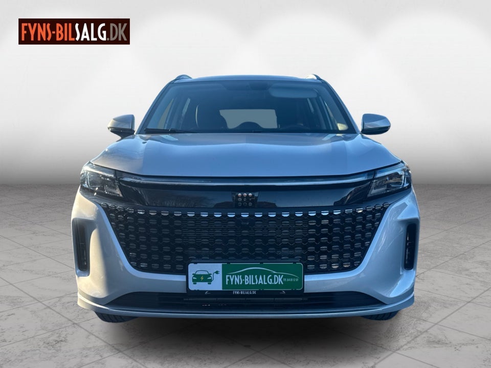 Navor E5 1,5 PHEV Rock 5d