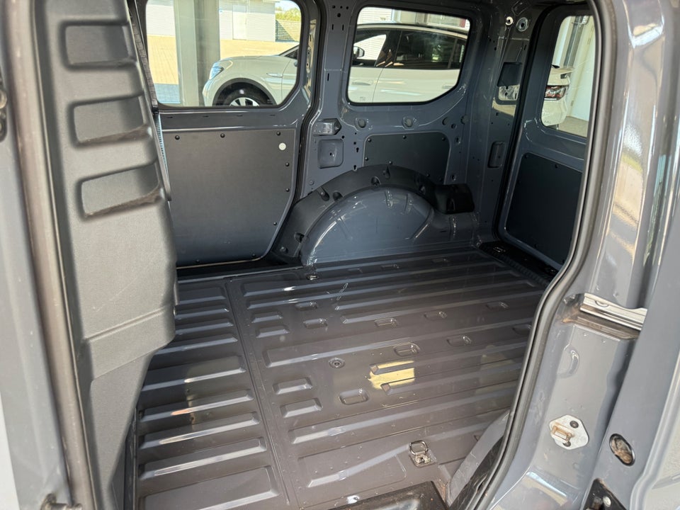 VW Caddy 1,5 TSi 114 DSG Cargo