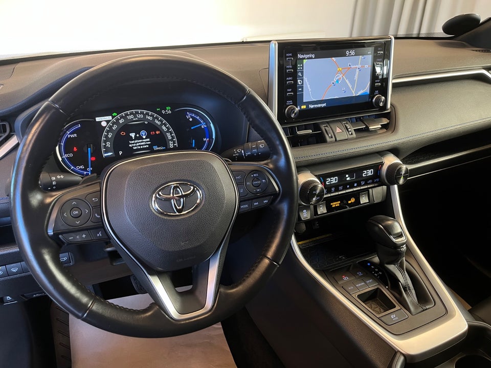 Toyota RAV4 2,5 Hybrid H3 Style MDS 5d