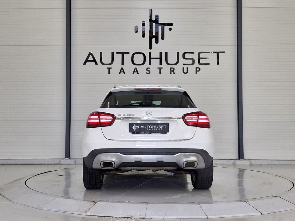 Mercedes GLA200 1,6 aut. 5d