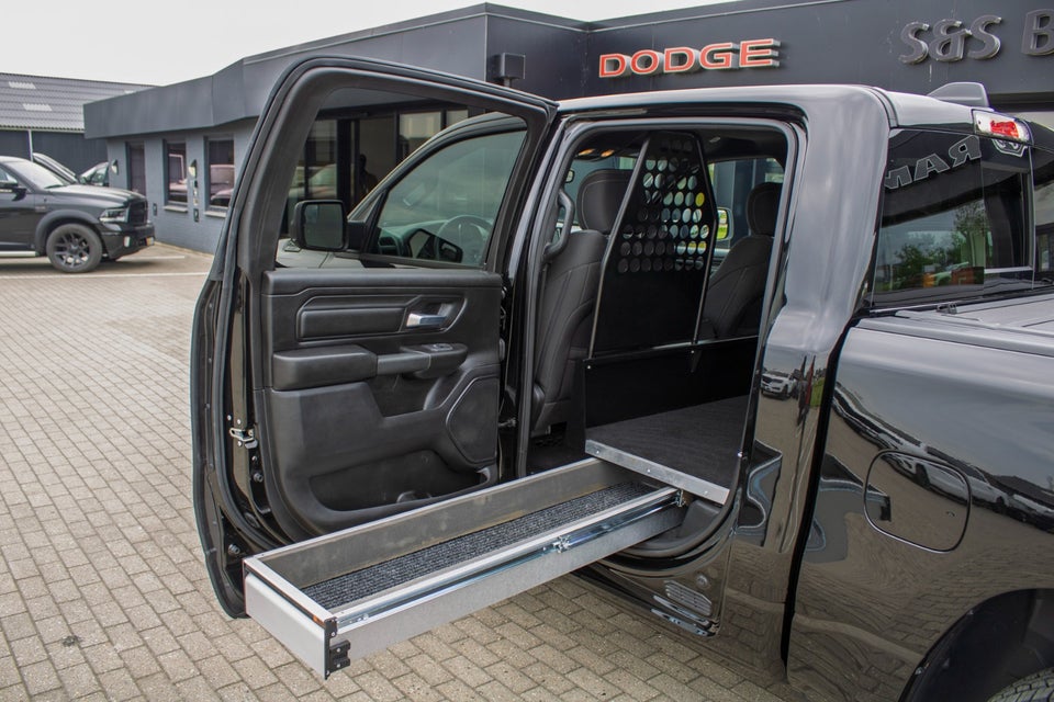 Dodge RAM 1500 3,0 Tradesman Night aut. 4d