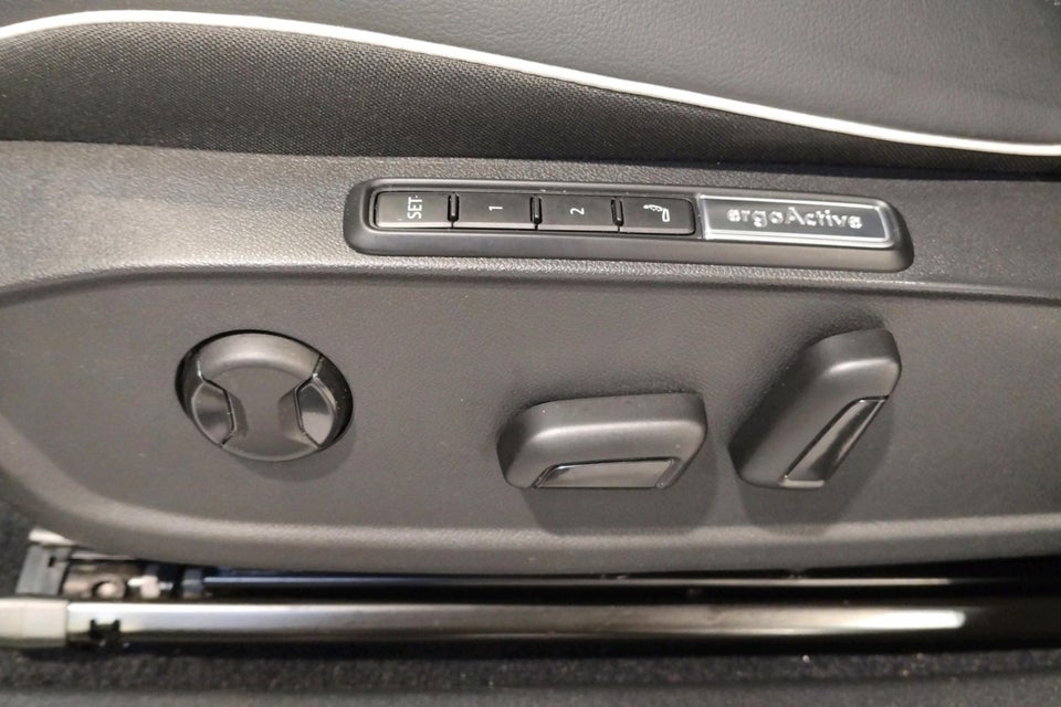 VW ID.4 77 Pro Performance Max 5d