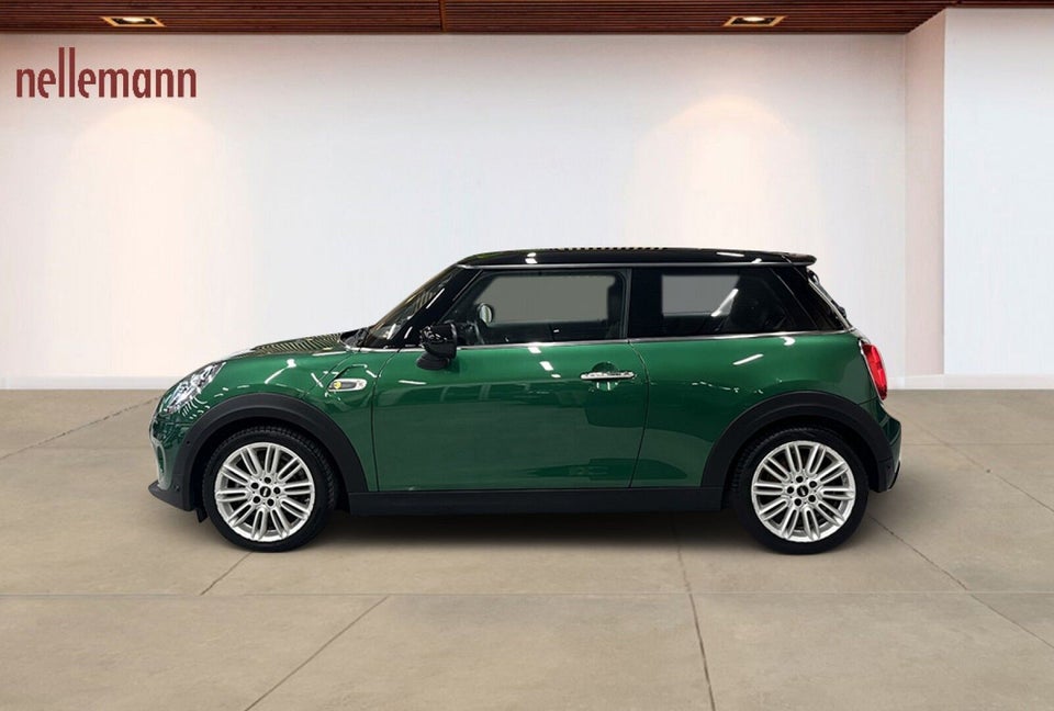 MINI Cooper SE Experience 3d