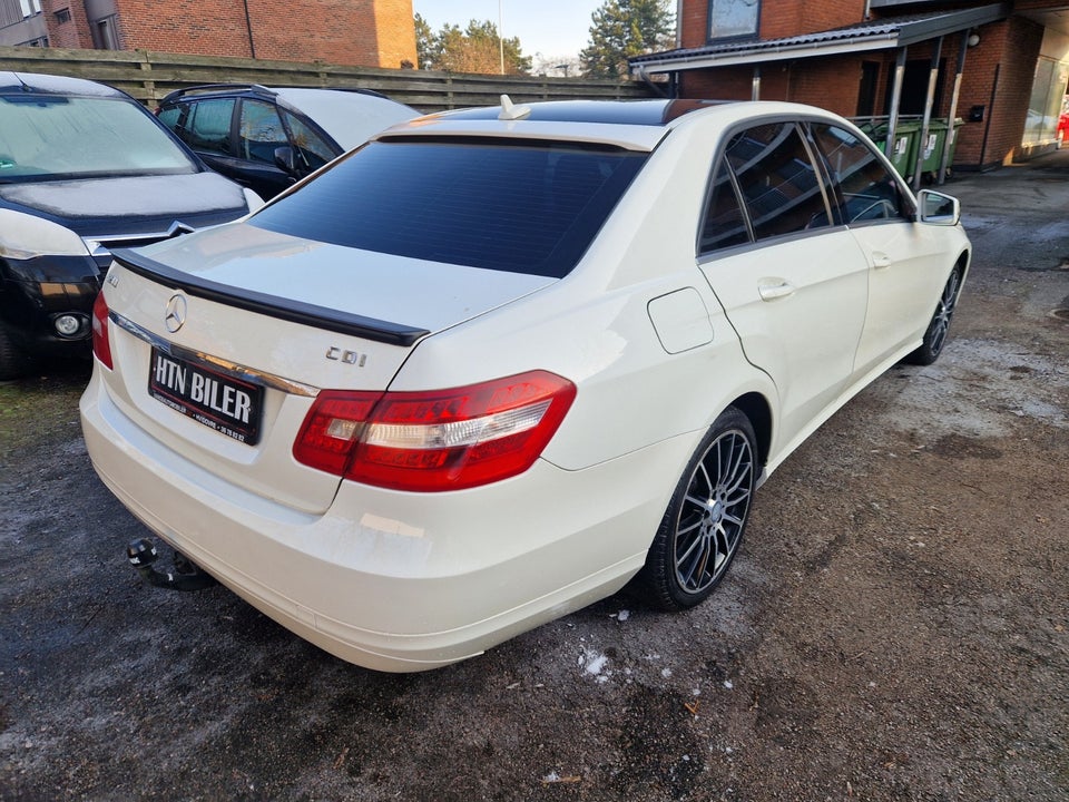 Mercedes E200 2,2 CDi aut. BE 4d