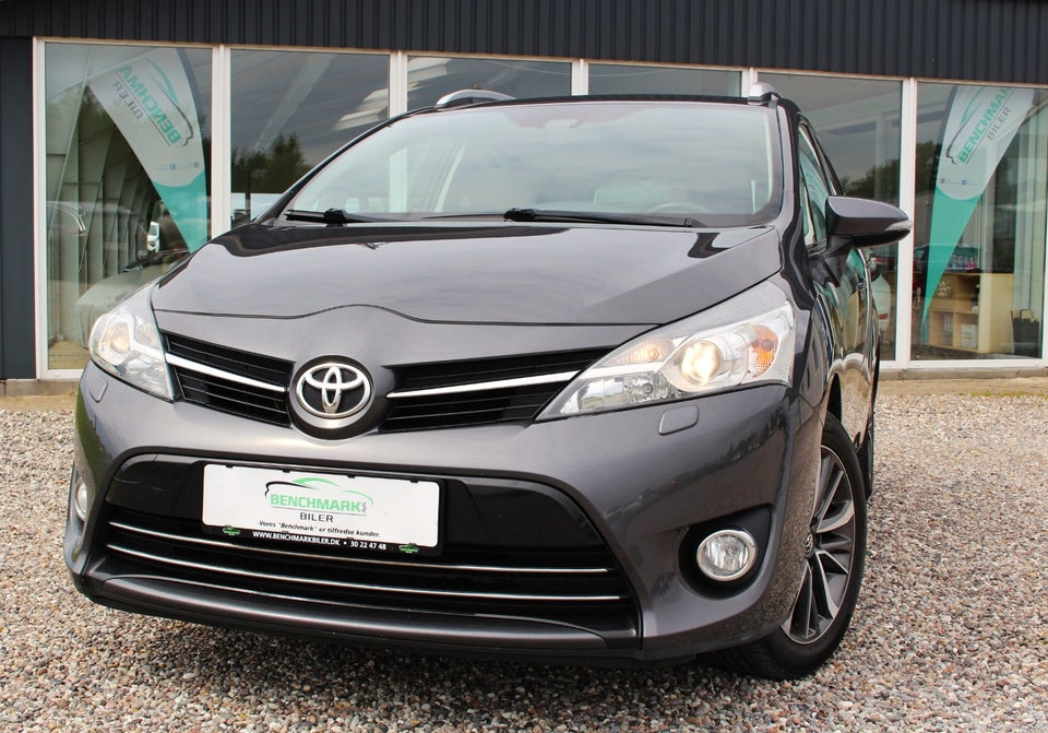 Toyota Verso 1,8 VVT-i T2 Premium 7prs 5d